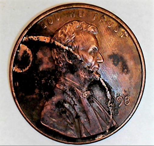 1998-D-LMC-Die-Crack-/-Chip-/-Gas-Bubbles?