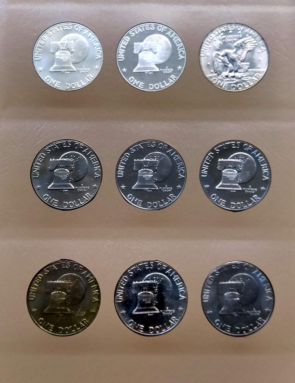 32-Coin-Set-Eisenhower-Dollars-In-A-Nice-Dansco-Album....-Hooray~~