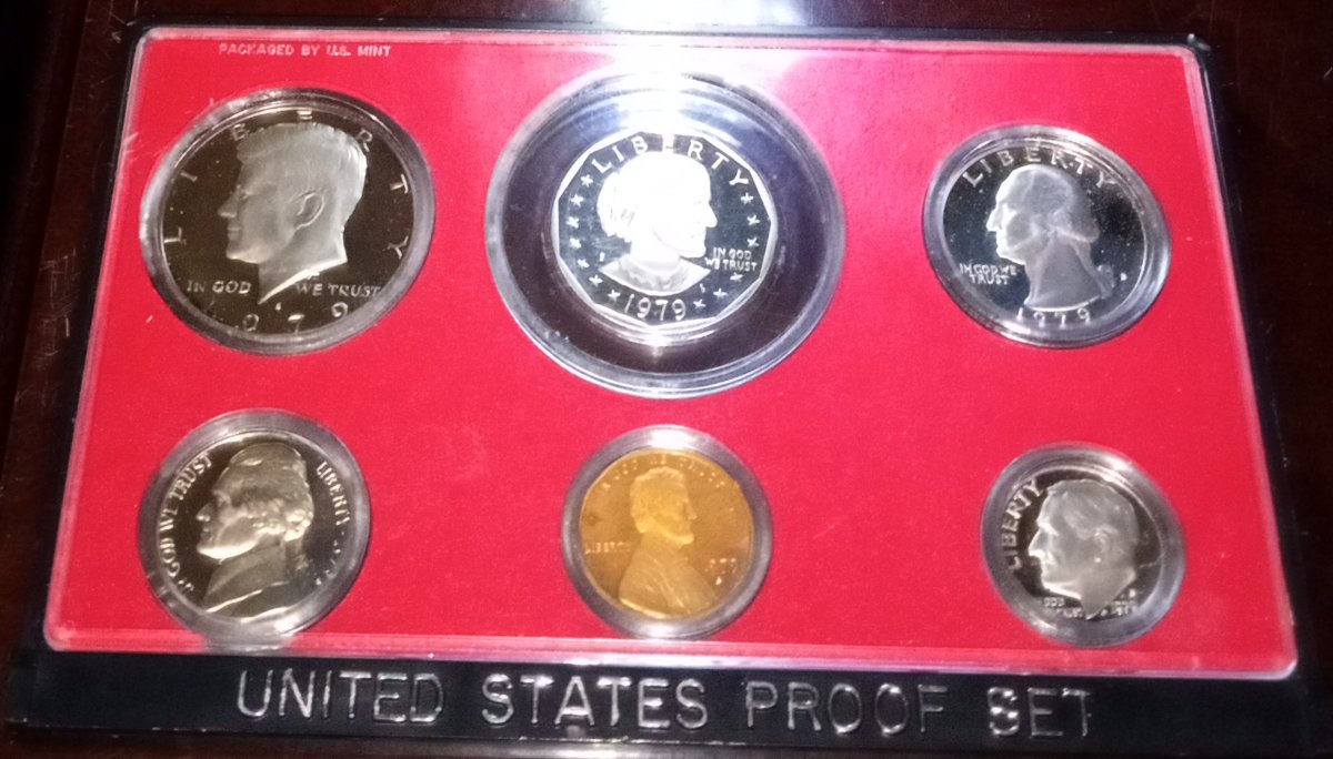 Proof-1979-S-Half-Dollar.-Teardrop-On-JFK's-Cheek?