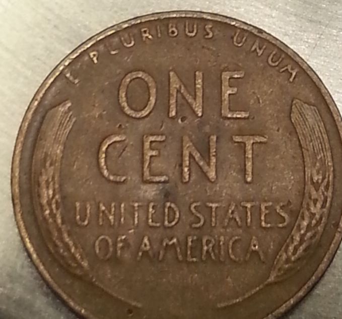 1944-Wheat-Cent,-Doubled-Or-Caused-By-Loose-Planchet-Obverse,-Reverse-Wheat