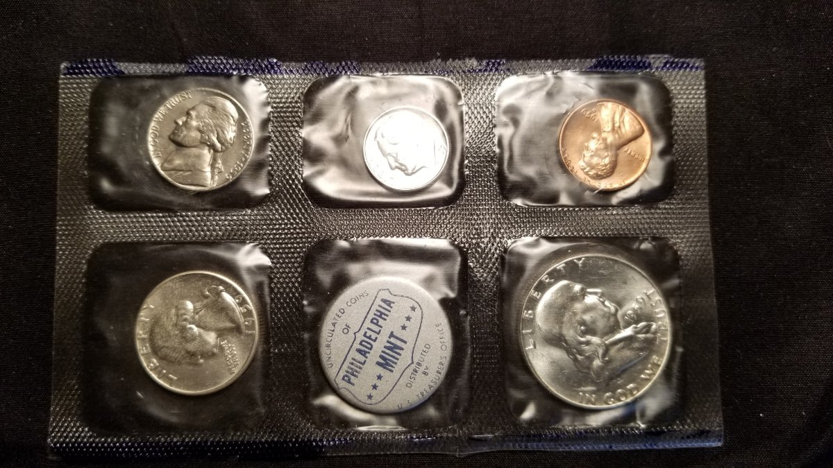 1959-Philadelphia-Mint-Set-With-2-Denver-Coins!