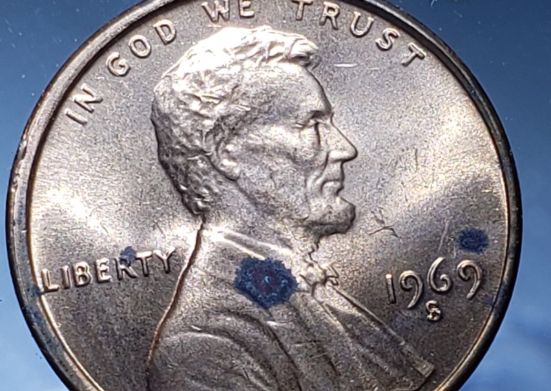 Coin-Rust--Throughout-Un-Opened-Rolls