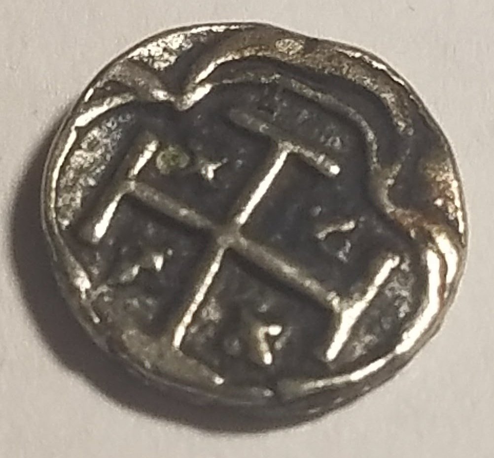 Small-Unknown-Token,-Has-No-Writing,-Unsure-Of-Origin-Or-Age