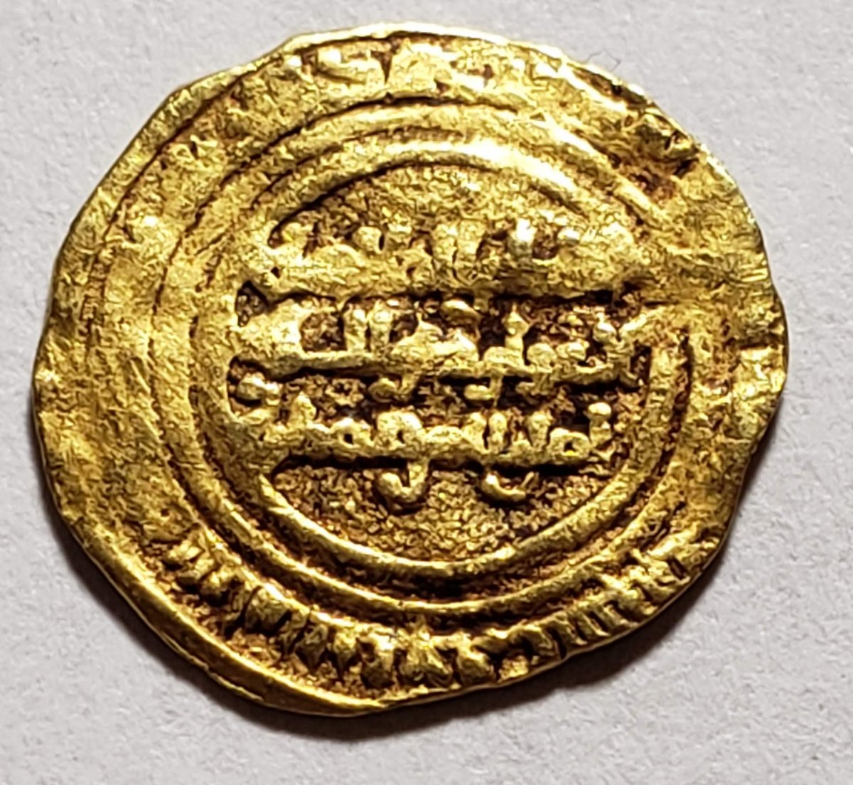 Turkish-/-Medieval-Gold-Coin-Unidentified