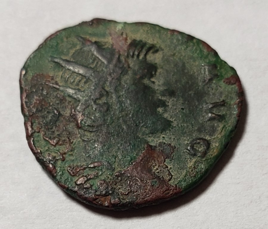 Ancient-Coin---Crowned-Facing-Right---ID-Help