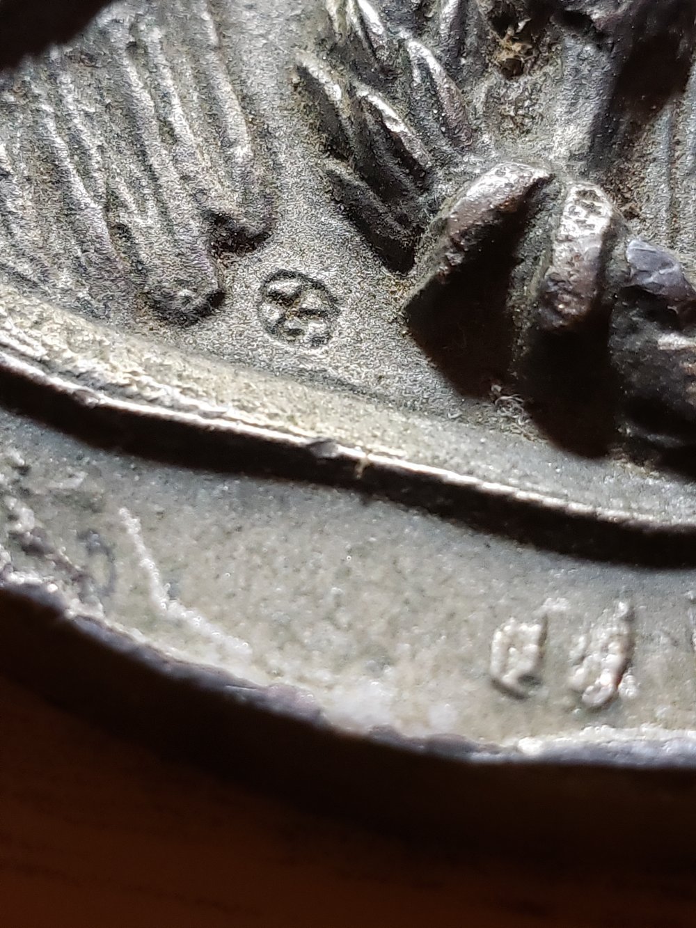 Large-Medal-Falcon-/-Eagle-ID-Assistance