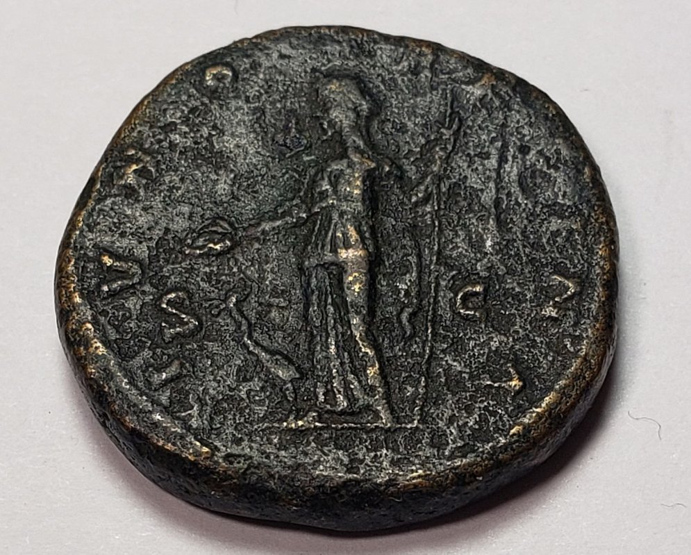 Woman-Facing-Right-Roman-Coin---ID-Assistance-Requested