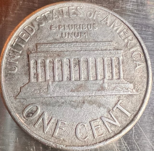 Help-Identifying-A-Unique-Looking-1987-D-Lincoln-Penny