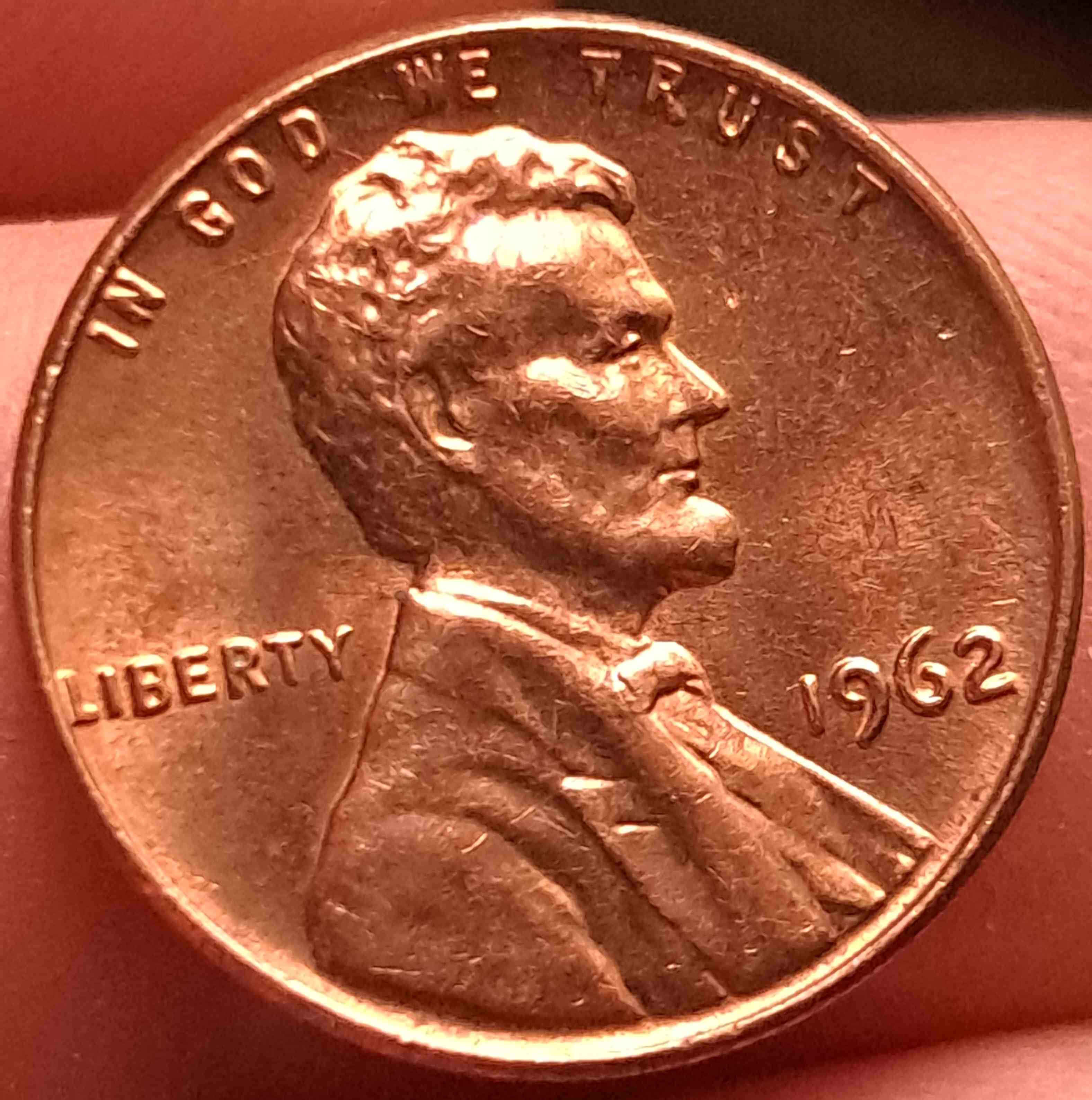 Amount-Of-Light-To-Inspect-Coins-Under