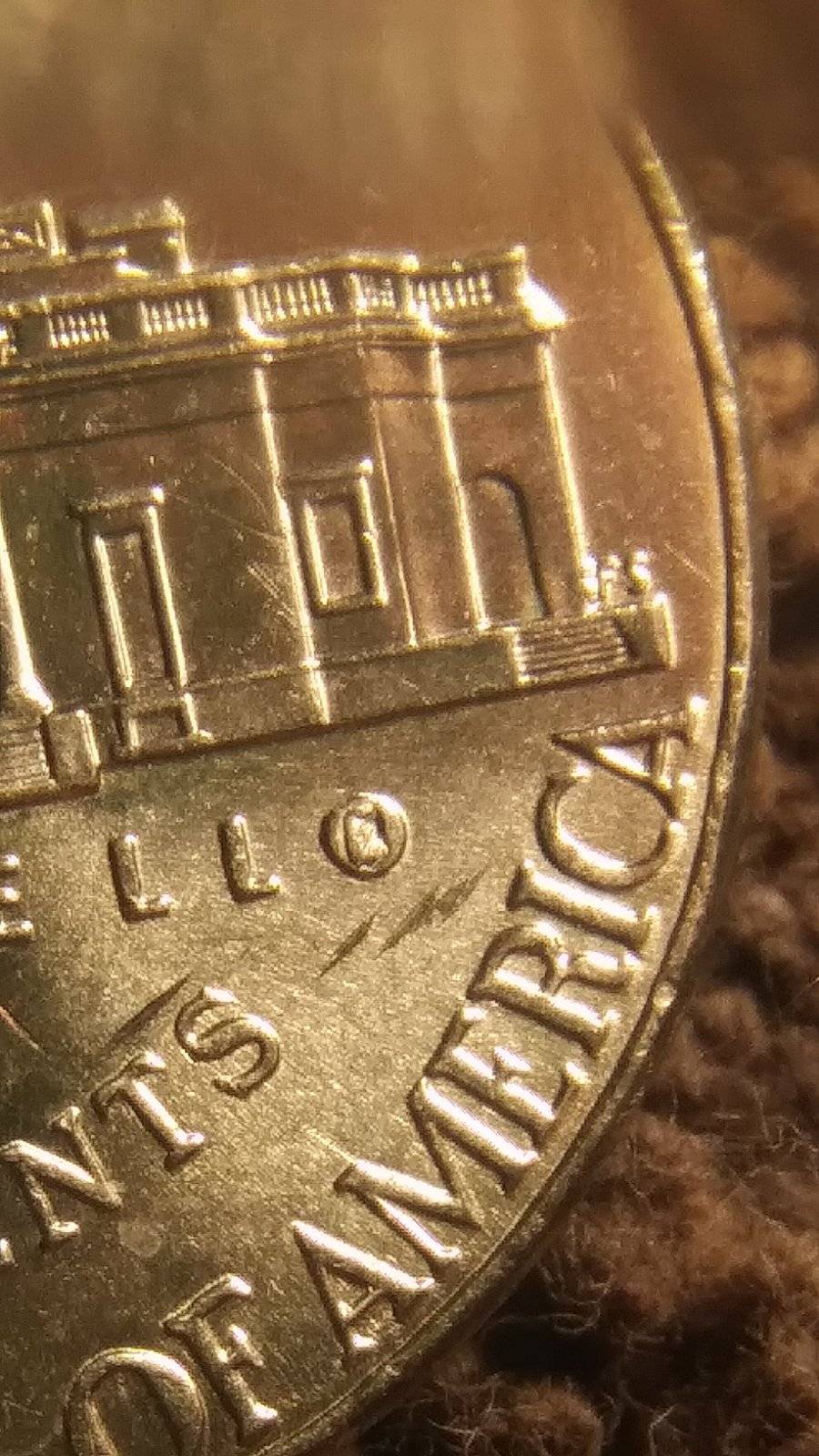 2014-P-Jefferson-Die-Chip-On-O-Of-Monticello