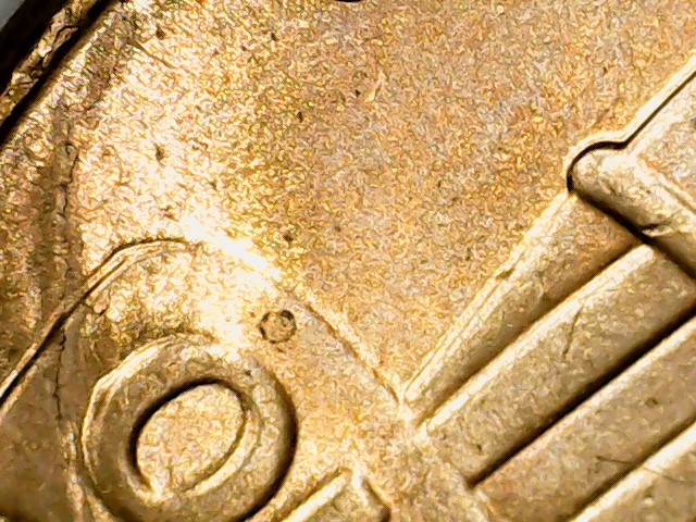 2013-Lincoln-D-Shield-Die-Cracks-Reverse