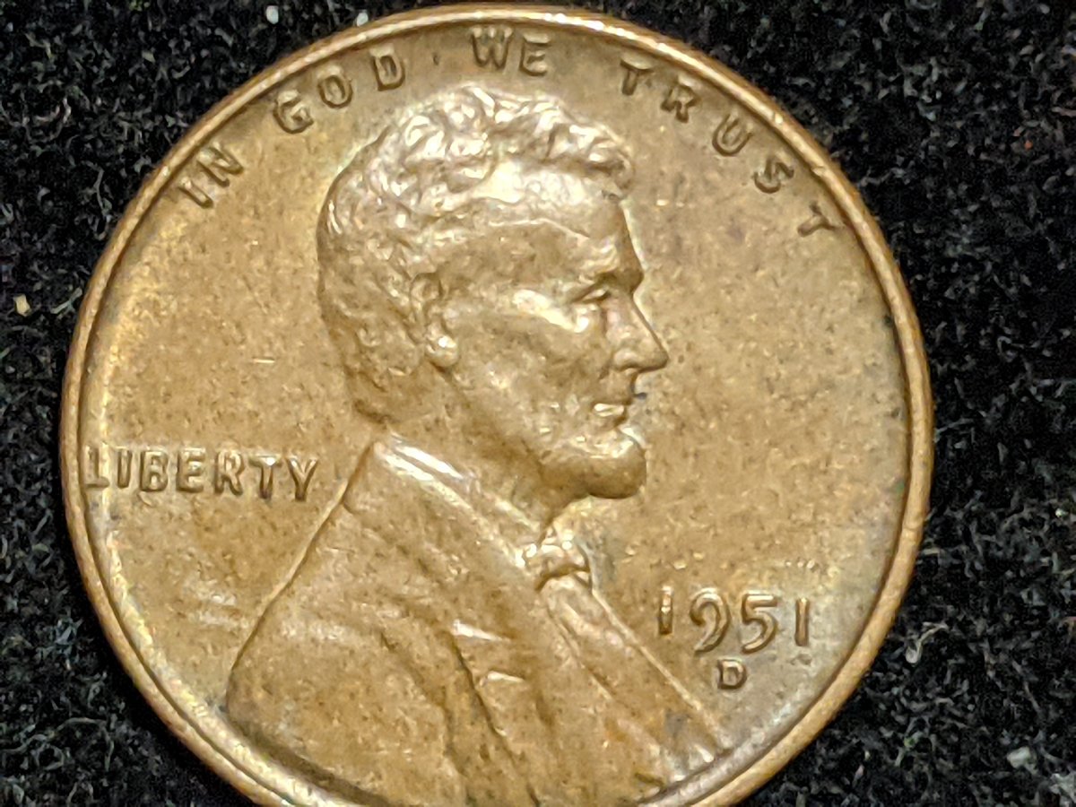 1951-D-Penny,-Cud-On-Reverse?