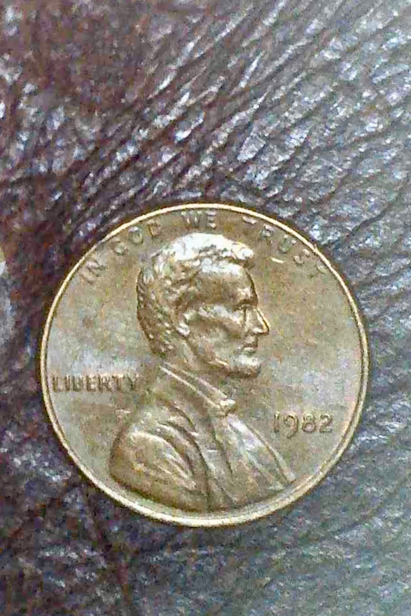 1982-Small-Date-DDR?