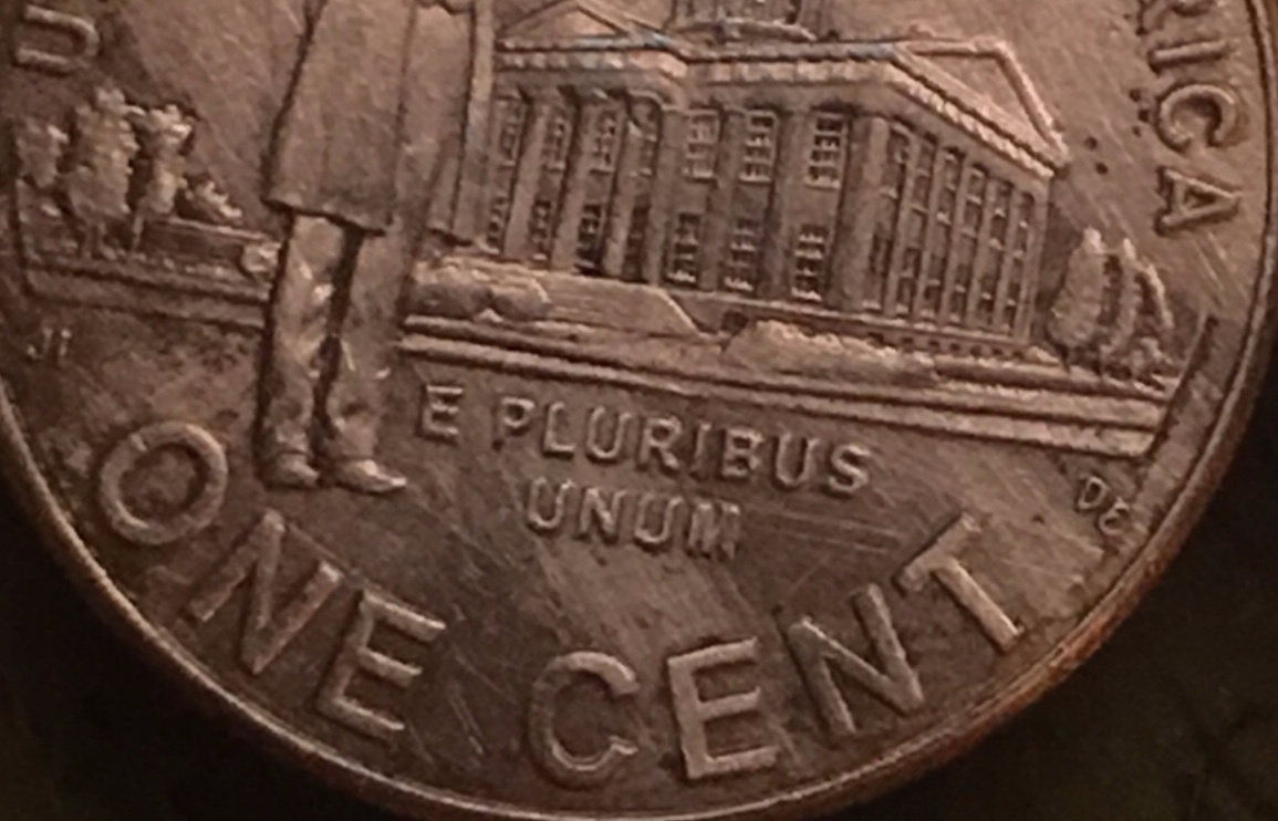 2009-Lincoln-Penny---Is-He-Missing-A-Finger?
