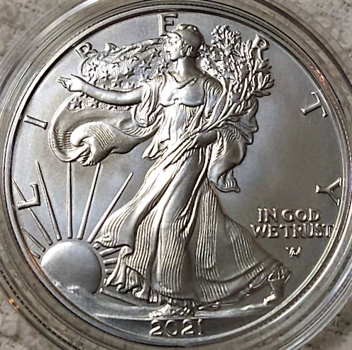 American-Eagle-2021-One-Ounce-Silver-Uncirculated-Coin-21egn