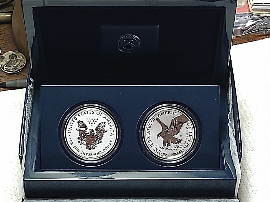 American-Eagle-2021-Silver-Reverse-Proof-Two-Coin-Set