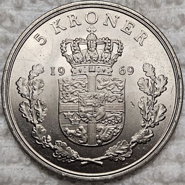 Post-Your-Coin-Or-Medal-With-Flora
