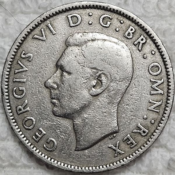 Show-Us-Yer-Gorgeous-Georges