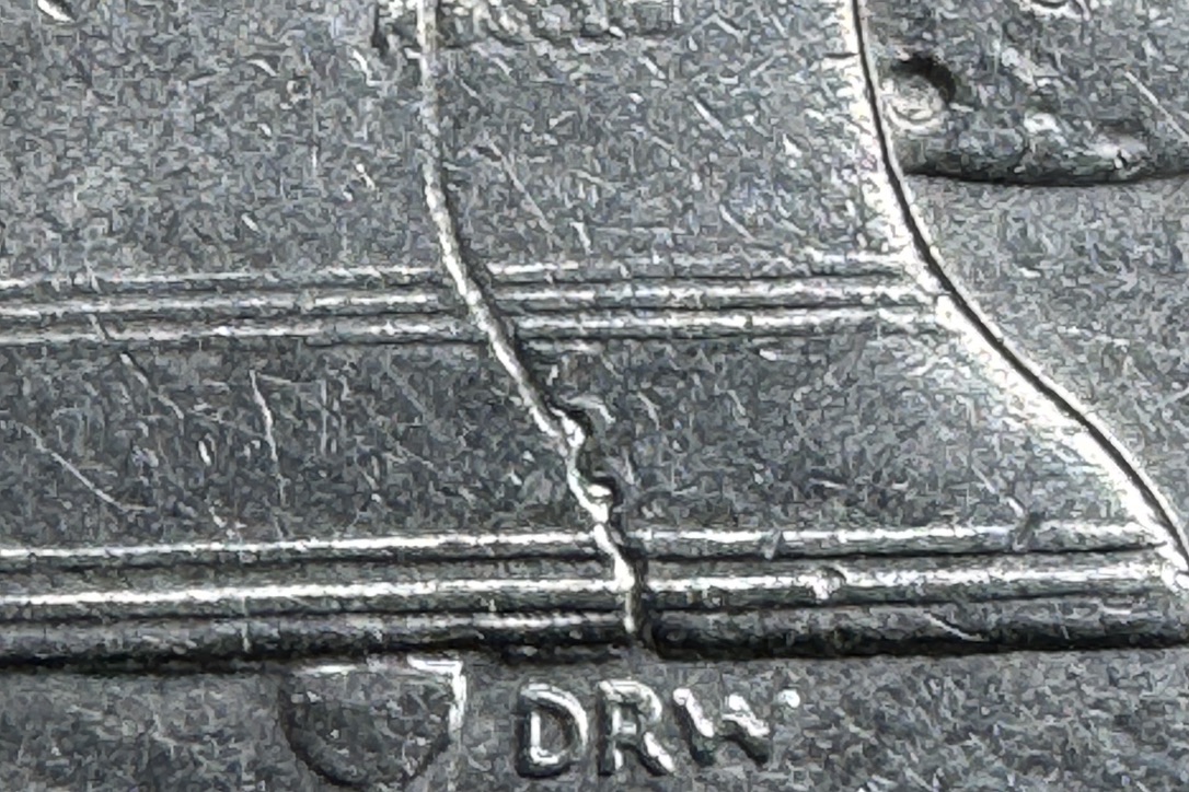Need-Your-Expertise.-/White-Penny?-Squiggly-Bell-Crack?