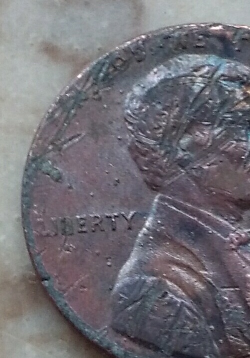 1983-Penny-With-Scratches-On-The-Lincoln-Head.