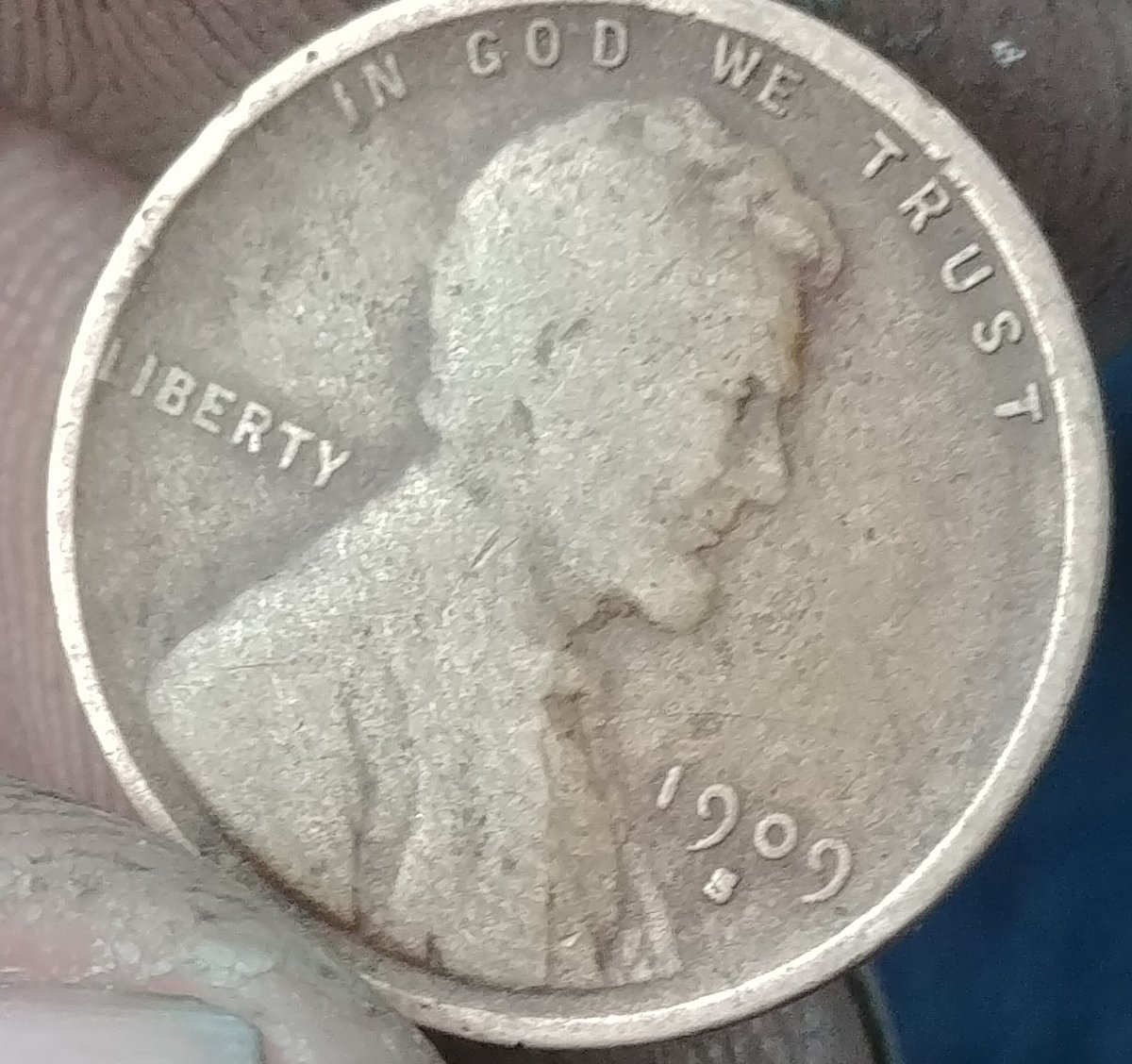 First-Box-Of-Penny-Rolls,-First-Roll-Out,-This-Is-The-Ender..-Value?