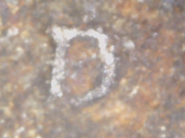 Metal-Lincoln-Cent-W/-A-D-On-Top-Of-A-Sideways-D