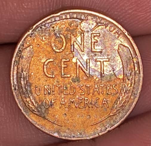 1952-Wheat-Penny-With-Weird-Markings-On-Reverse