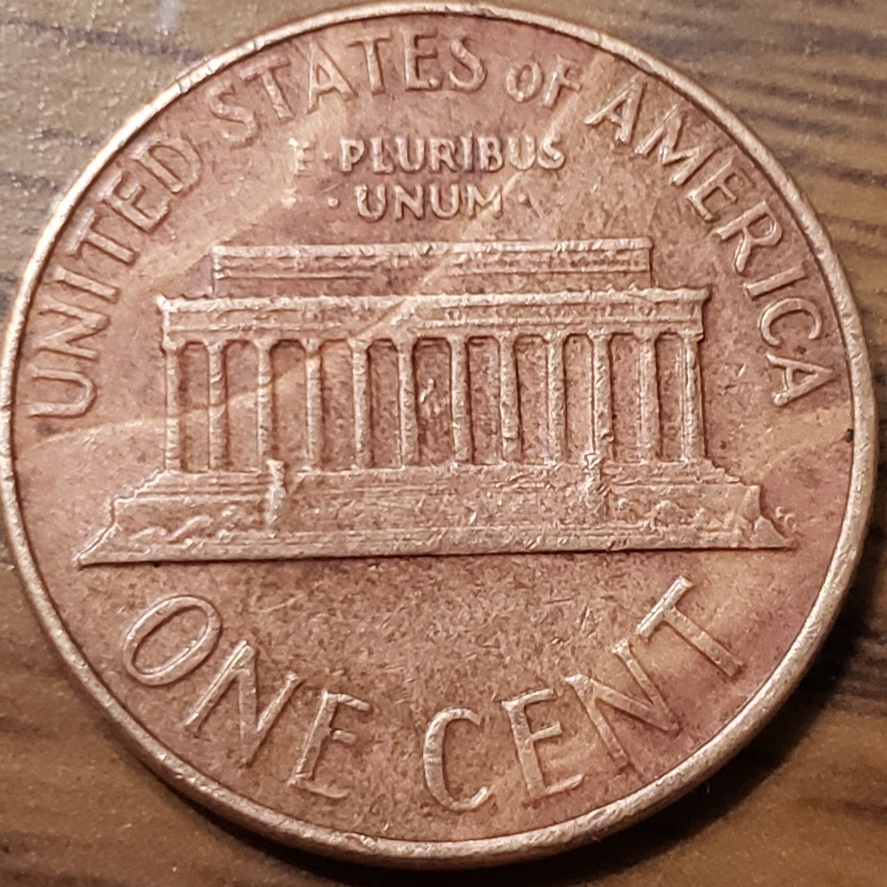 Hello-All,-What-Is-This-Blemish-On-This-1968-Penny?