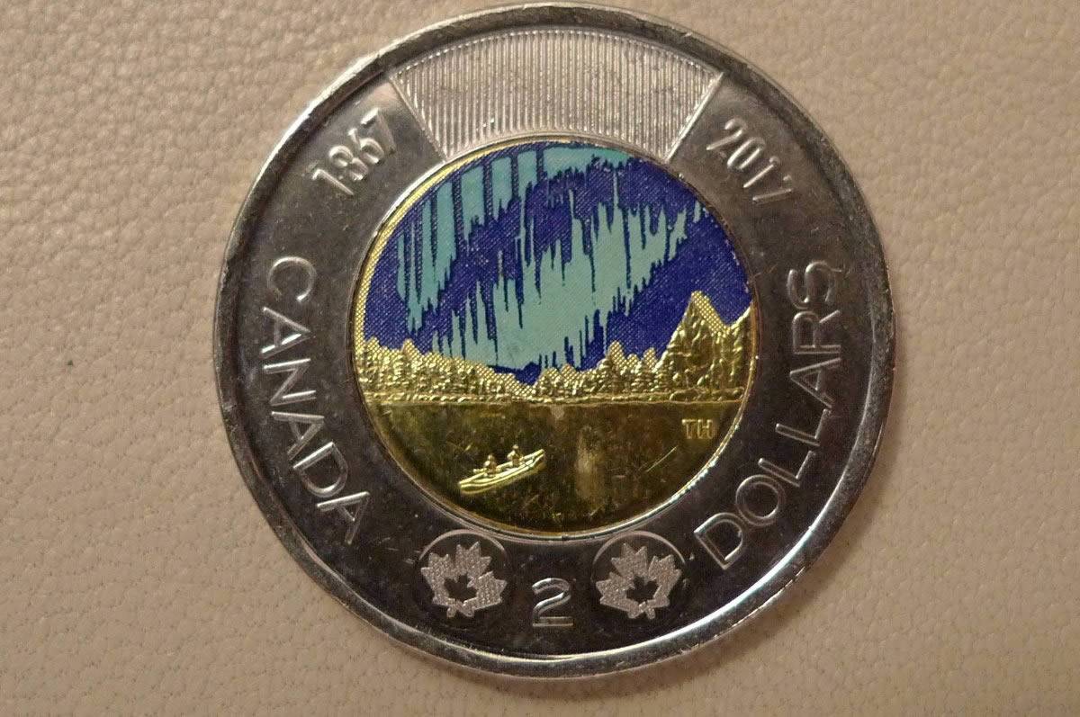 How-Rare-Are-The-Canadian-Coloured-2017-25-Cent-And-2-Dollar-Coins.