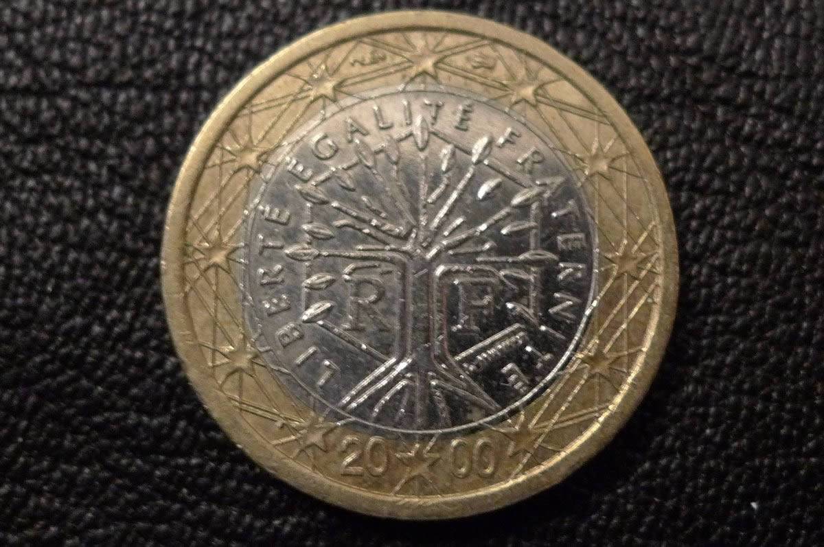 Show-Off-Your-Bi-Metallic-Coins-World-Wide