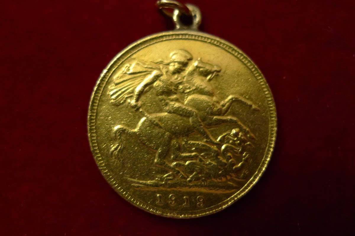 Post-Your-Coins-With-Horses