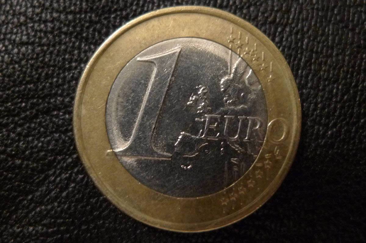 Show-Off-Your-Bi-Metallic-Coins-World-Wide