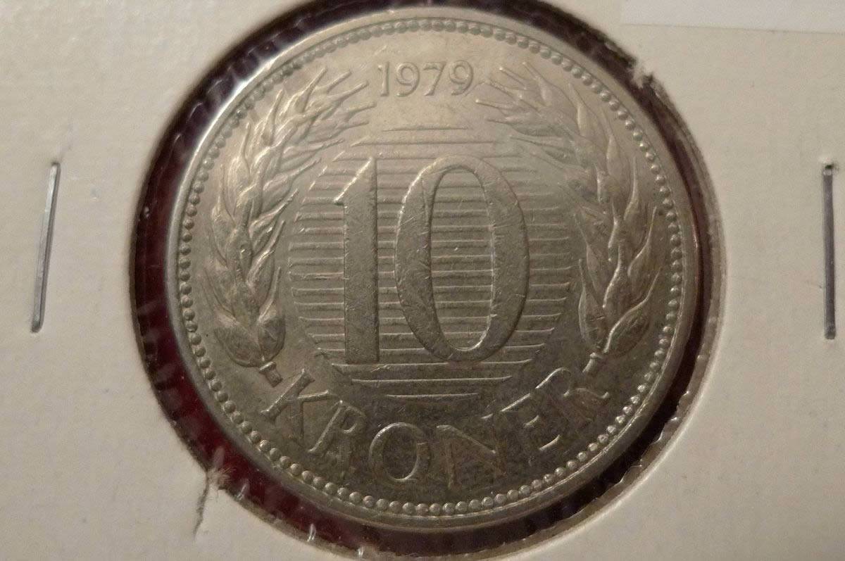 Around-The-World-With-Coins---A-Coin-Geography-Game