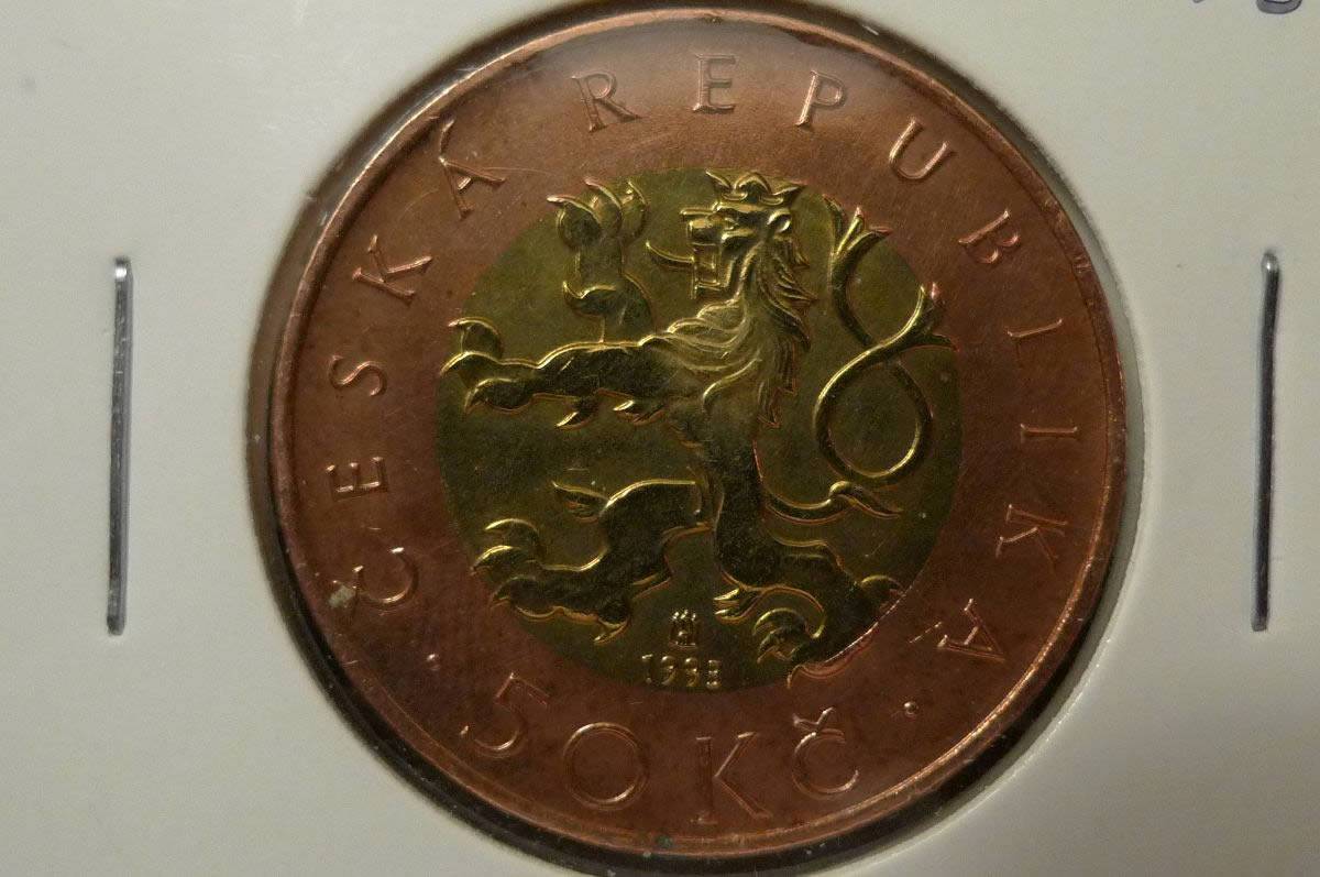 Around-The-World-With-Coins---A-Coin-Geography-Game
