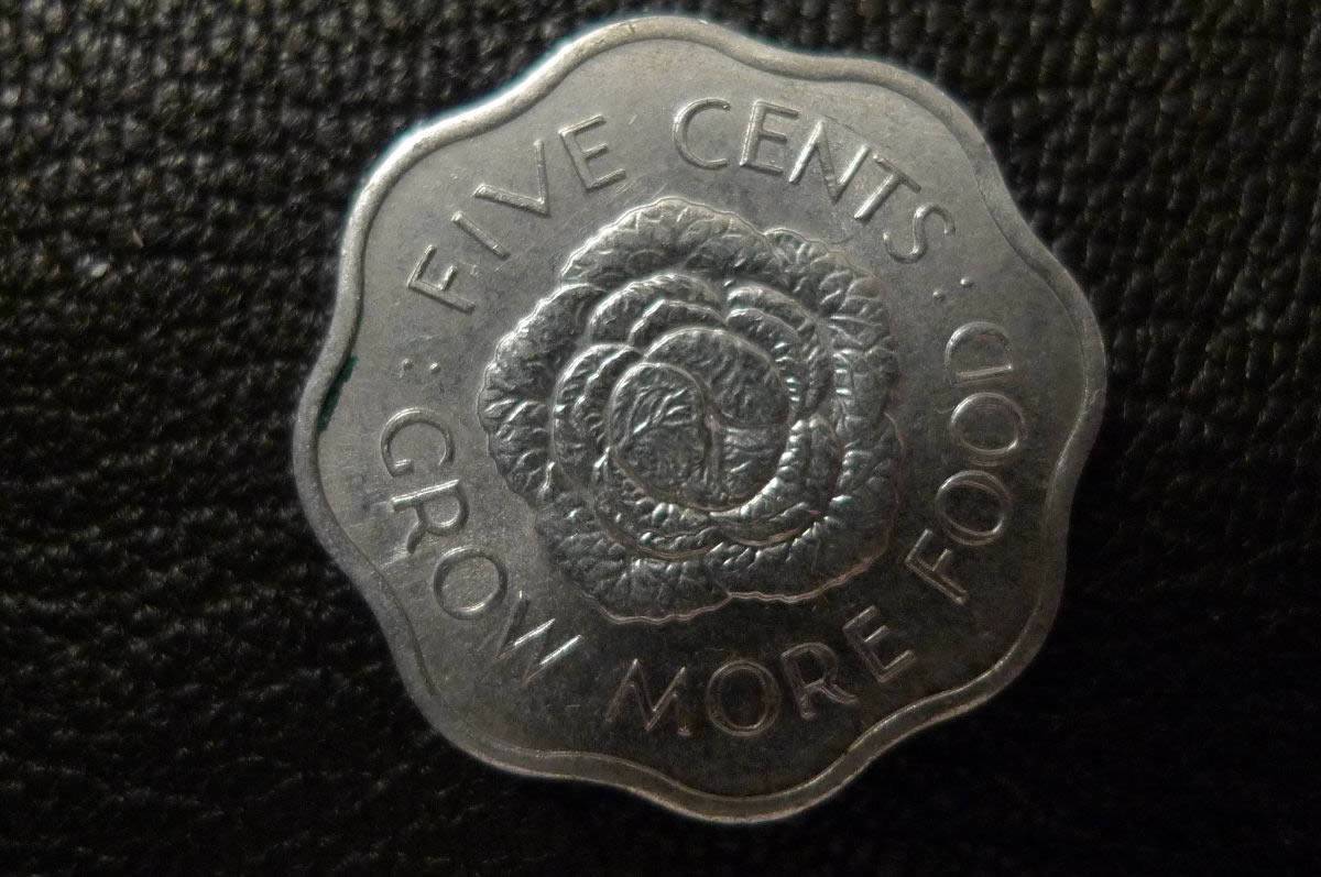 Around-The-World-With-Coins---A-Coin-Geography-Game
