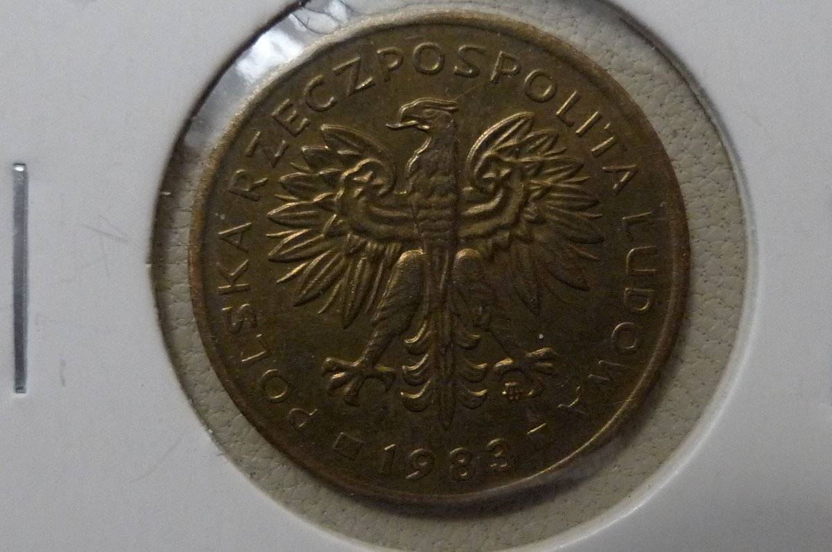 Around-The-World-With-Coins---A-Coin-Geography-Game