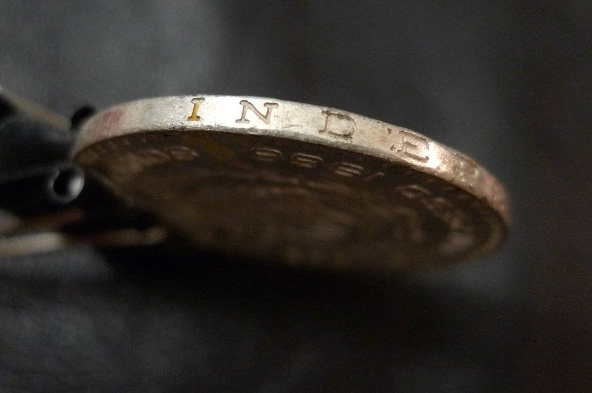 Show-Your-Coins-With-Different-Edges