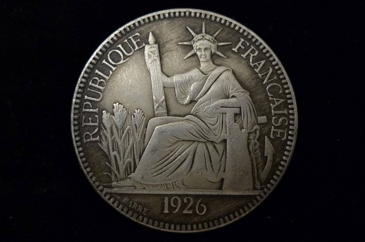 Show-Us-Your-Worst-Counterfeit!