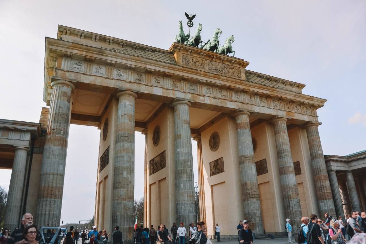 Post-Your-Coins-Depicting-Places!
