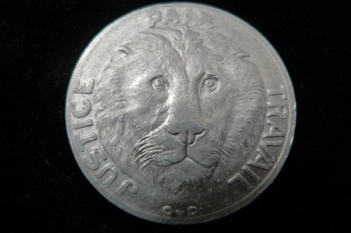 Post-Your-Coins-Representing-The-Animal-Kingdom.