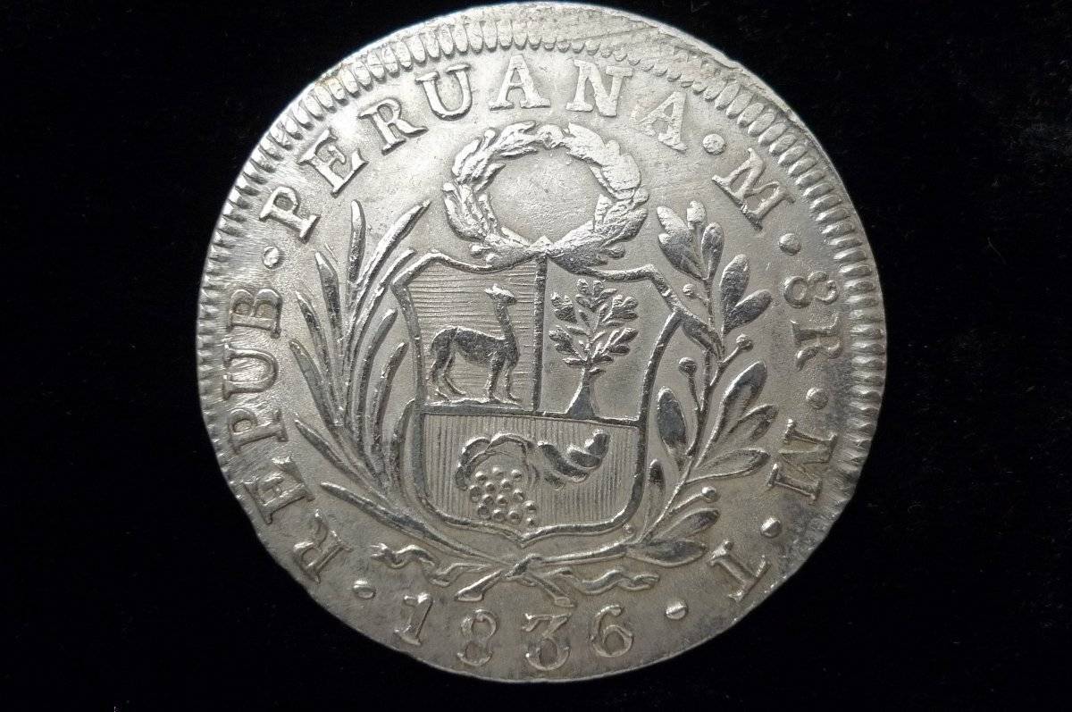 Post-Your-Coins-With-Coats-Of-Arms,-Shields,-Crests,-Crowns,--Etc.