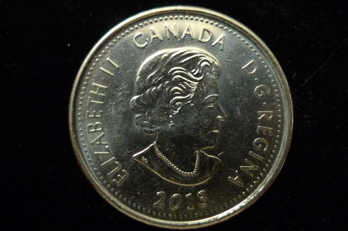 Post-A-Coin-Or-Medal-Devoted-To-A-Military-Subject