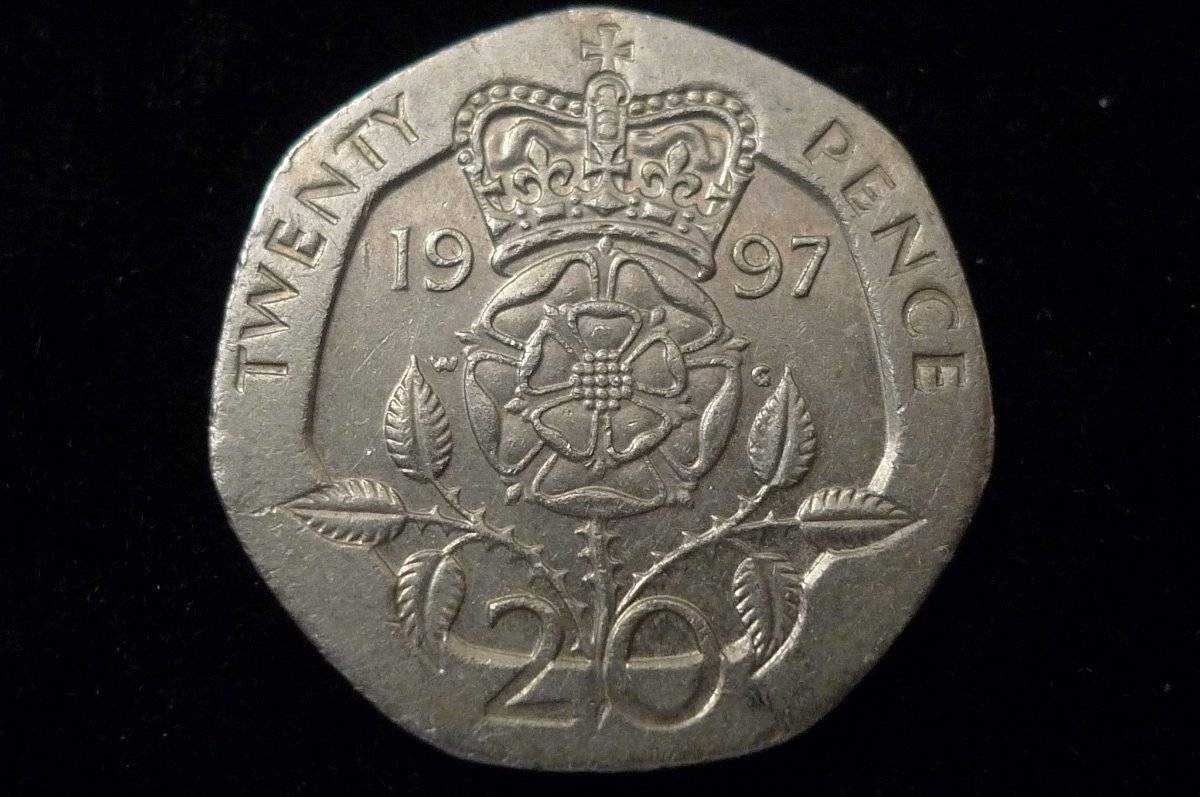 20-Pence-Coin-From-UK---Is-This-A-Legit-Error-Coin?