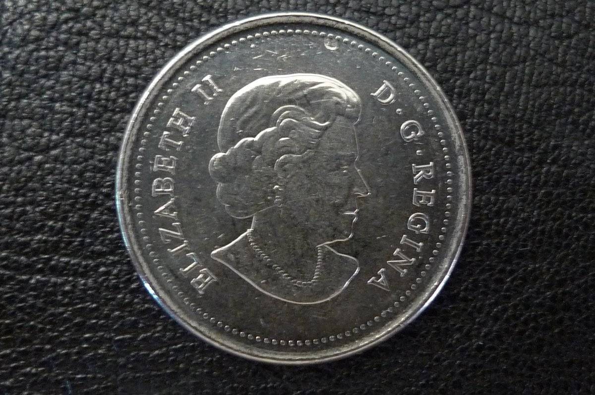 Around-The-World-With-Coins---A-Coin-Geography-Game