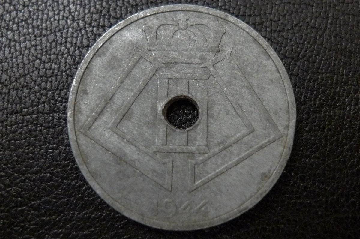 Post-Your-Coins-With-Center-Holes