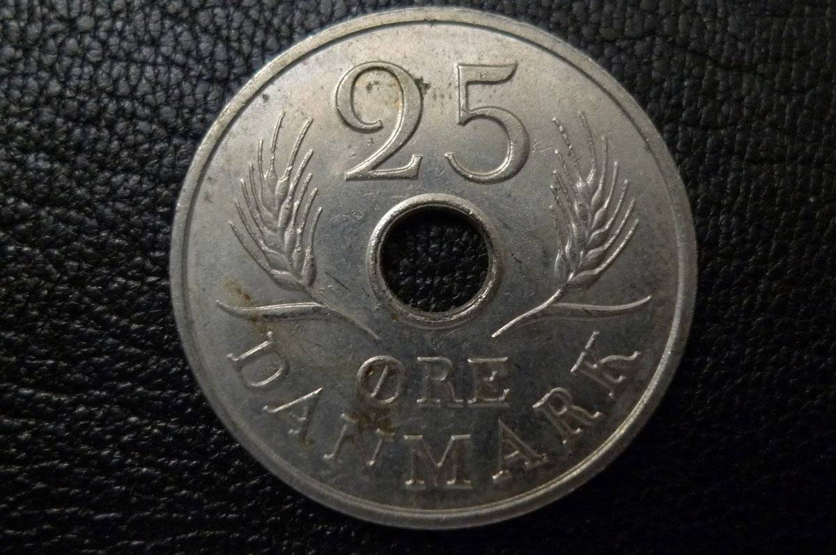 Post-Your-Coins-With-Center-Holes