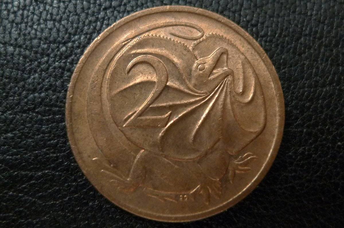 Around-The-World-With-Coins---A-Coin-Geography-Game