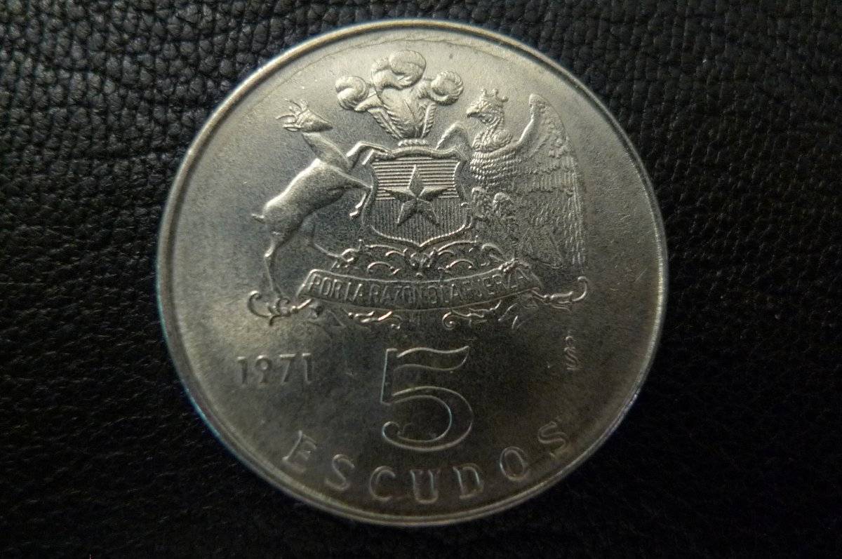Post-A-Coin-Or-Medal-With-A-Die-Crack!