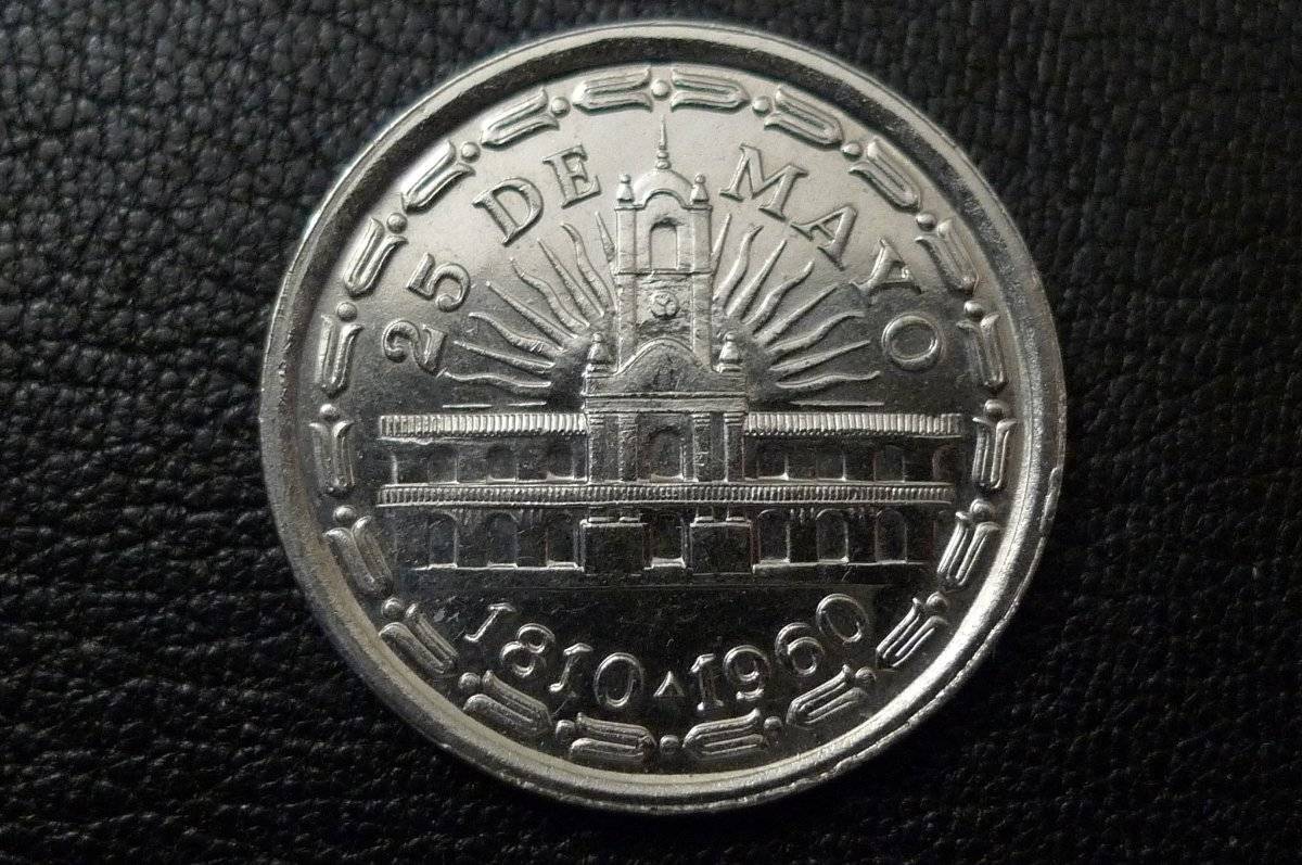 Post-Your-Sun-Face,-Sunrise,-Or-Sunset-Coins!