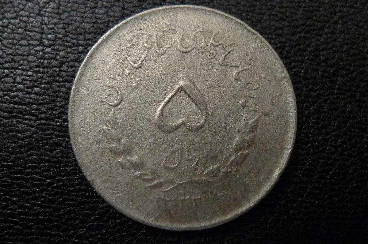 Post-Your-Lion-Coins!